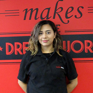 Emma-S.-Agency-Service-Specialist_PS